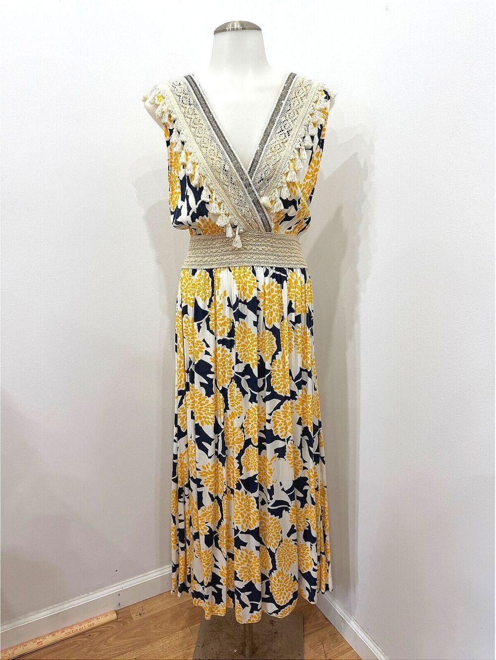 M Made in Italy Medium Bohemian Style Floral Maxi Dress with Lace Tassel Details